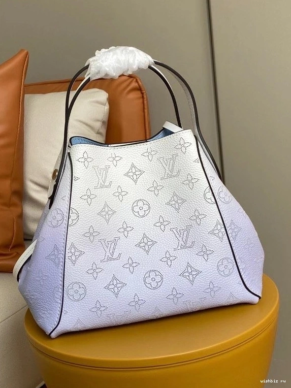 WIS LOUIS VUITTON PM HINA 0709